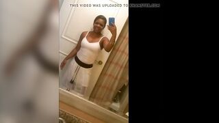 Cutie Cougar Shakia Shoels