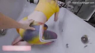 Turned On hoe shakes her long butt on my penis. Cum