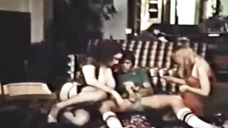 Dorothy LeMay, Sue Nero - Cousin Sherry