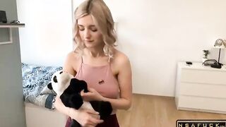 Virgin Hot Stepsister Learns a Blowjob