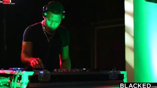 BLACKED big black cock-hungry Blonde fucks DJ at her house party