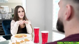 Stepbro walks in on stepsis taking a shower