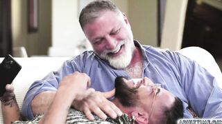 Muscular Gunnar Stone swallow gay couples cum