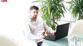 GIRLSRIMMING - Joyful Rim Job Session with Bae Dark Hair Mila Fox