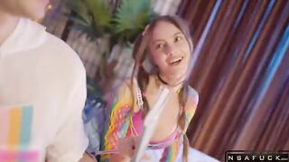 Stepbrother Nerd Showed Slutty Stepsiste