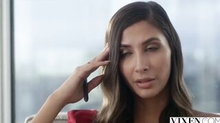 VIXEN Bae Avery brings Oliver to the edge again & again