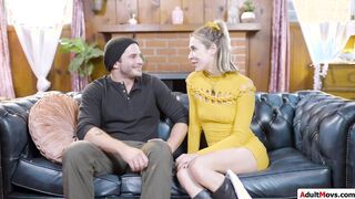 Blonde fucked and squirts on first date