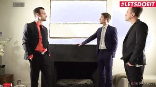 DoeProjects - Abella Danger, Valentina Nappi And Vicki Chase Group Sex Surprise For Their Boyfriends