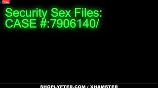 Stripsearch leads to a double blowjob for a lucky mall