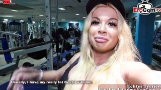 Big Tit blonde femal Bodybuilder tricked by a User for a fucked