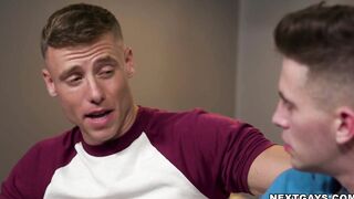 Hot anal threesome with Trevor, Justin and Leon