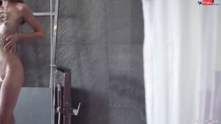 Carolina Abril & Emelie Crystal - Lesbian pool party