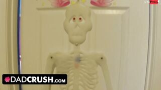 DadCrush - Sweet Bae Celebrated Holloween By Gets Her Tight Twat Plowed Hard By Long Penis