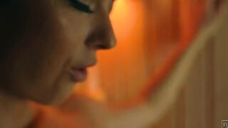 An afternoon inside the sauna getting Tera Link nice and Hottie from the in out. Her hands roam her small