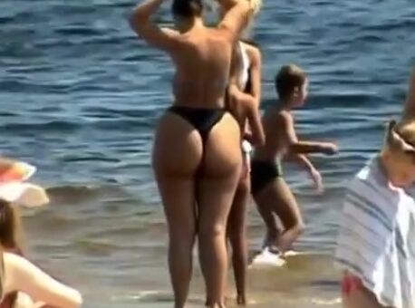 Beach Hour Glass Semi nude liked by Indians