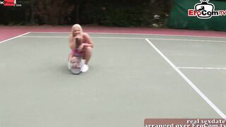 Public FFM 3 way on the tennis court with 2 slim teenage girls