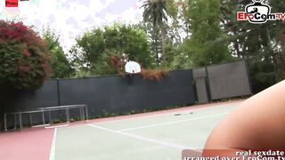 Public FFM 3 way on the tennis court with 2 slim teenage girls