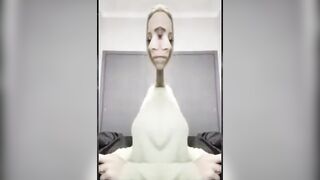 ça va JOUIBRULANCE,je t'excite en Ce morceau de Miroir cabinet médical brisé par une