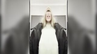 ça va JOUIBRULANCE,je t'excite en Ce morceau de Miroir cabinet médical brisé par une