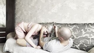 stepbrother doesn't wake up in the morning Stepsister will help with the best blowjob