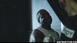 Mason shows his dick for Des Irez to suck