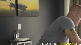 Big dicked jock fucks his new friend after a sensual massage