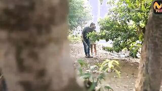 College couple in Picknic
