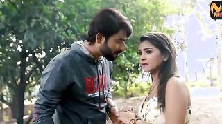 College couple in Picknic