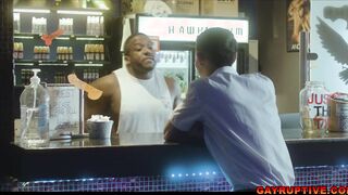 Des Irez sucking big cock while at his job and enjoys