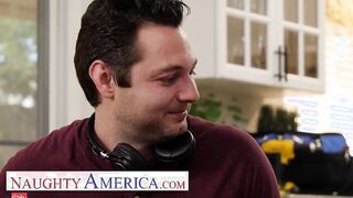 Erotic America - Sophia Deluxe is ready for her sexual