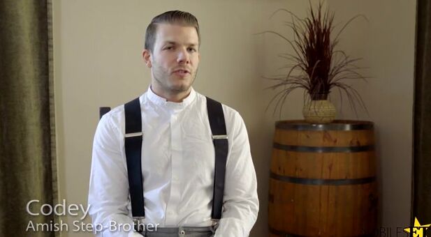Kate Bloom and her stepbrother Codey Steele came to LA for their Amish rumspringa. During this time of experiences and