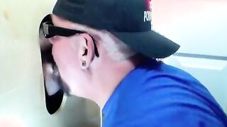 Dude getting a blowjob from an expert sucker in a gloryhole