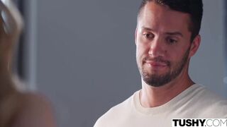 TUSHY Anal-Enjoying influencer Lexi seduces shy cameraman
