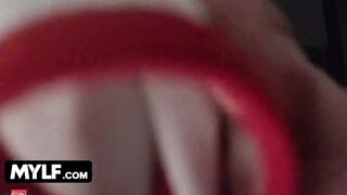 Fucking my Stepmom Alexis Zara while she is in Hurry
