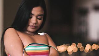 Aften eagerly fucks Summer with a toy