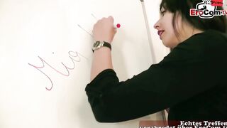 Tall german slim Milf do her first time amateur porn