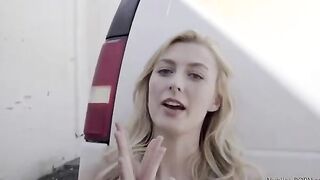 Marcus London is on the trail of another bad sluts when he spies Alexa Grace's car into the parking lot