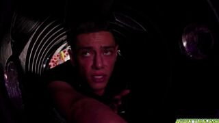 Benvi gets stucked in the vent and fucked