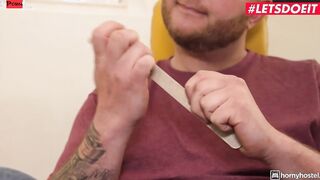 HORNYHOSTEL - (Mia Blow, Darrell Deeps) - Long Boobies mom Makes Her Amazing Web Web Cam Show With Her bbcs Roommate