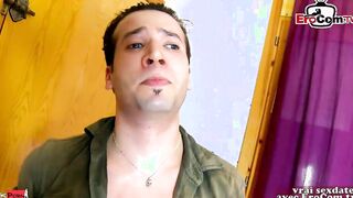 French slim MILF do her first amateur porn homemade