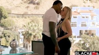 BLACKED - EXPERIENCED - The mom Compilation