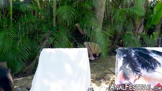 Busty Julianna Vega twerks while penetrated outdoors