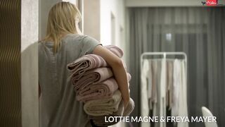 LETSDOEIT - #Valentina Nappi #Isabella De Laa - CHECK OUT WHAT'S NEW!