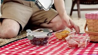 I Took My Stepsister On A Picnic - S18:E3