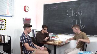 Nick Floyd lucky to have two huge dicks to blow at once
