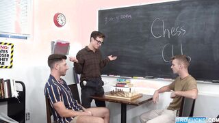 Nick Floyd lucky to have two huge dicks to blow at once
