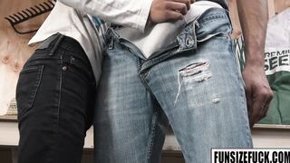 Mr Knight bangs Damiens tight asshole