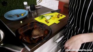 Steak and Bj Day at ClubSweethearts