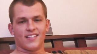 Handsome hunk Brock LaBelli hooks up with hot Jason Foxx