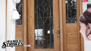 Innocent 18 Year Old Mandy Muse needs Anal Lesson from her Big StepBro